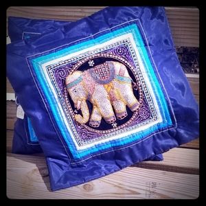 ELEPHANT PILLOW COVERS Set of TWO-NWOT